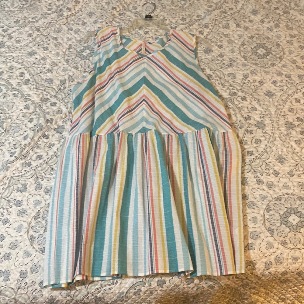 Lime n chili tunic top, size XL. New without tags. Multi colored